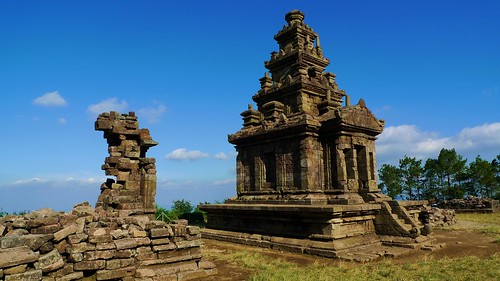 topmost temple topmost temple - Gedong Songo
