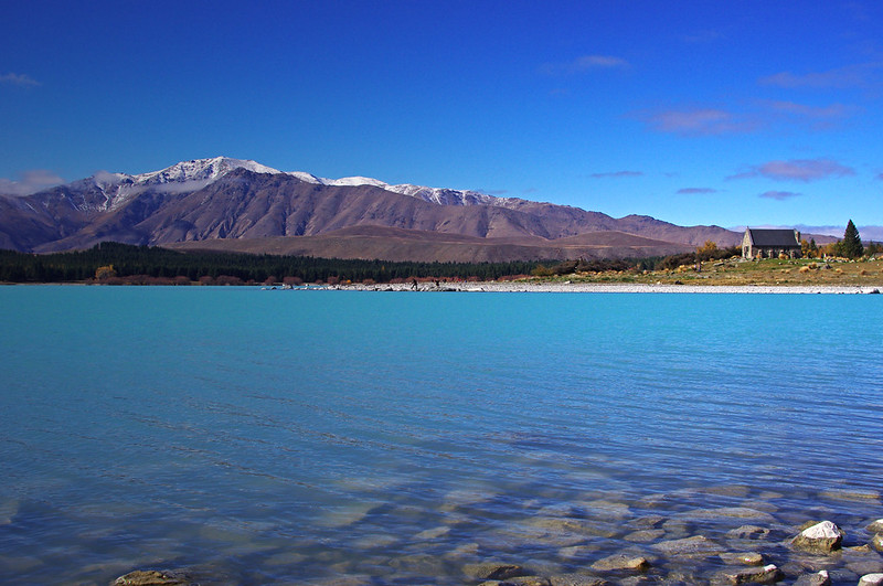 lake tekapo