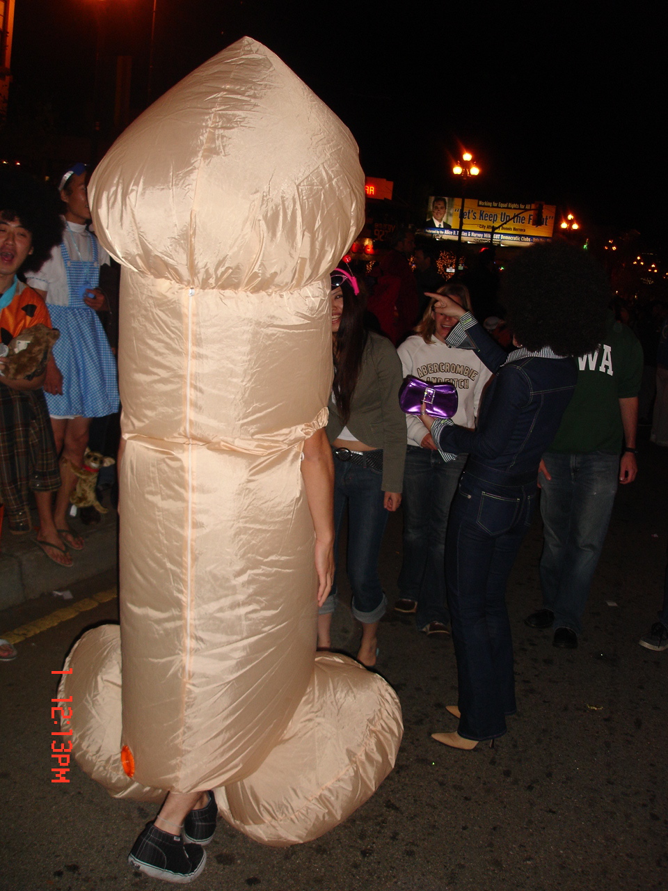 DSC01261_1 an oversized penis