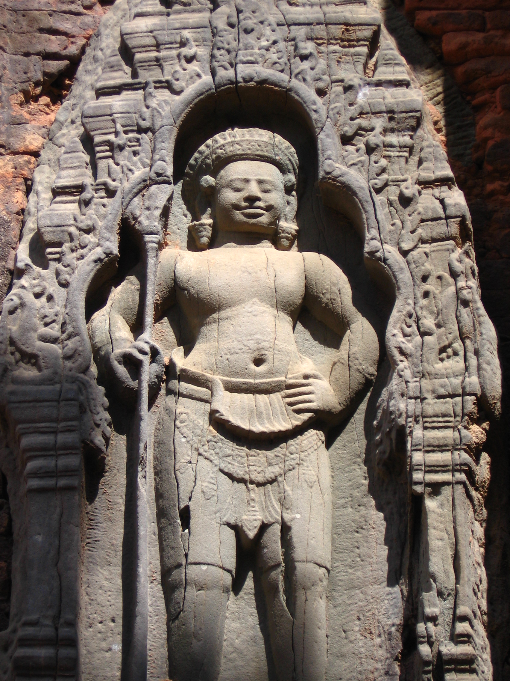 IMG_6146 the details in lolei temple