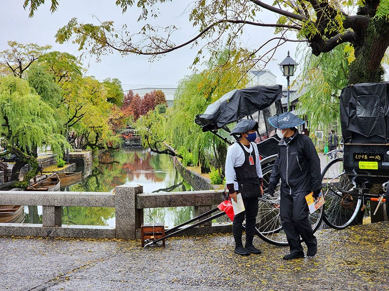 rickshaws in kurashiki